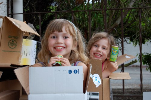 moving in... moving in...